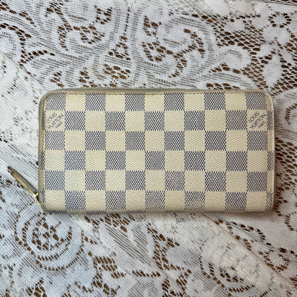 Louis Vuitton Damier Azur Zip Long Wallet - Picture 3 of 12